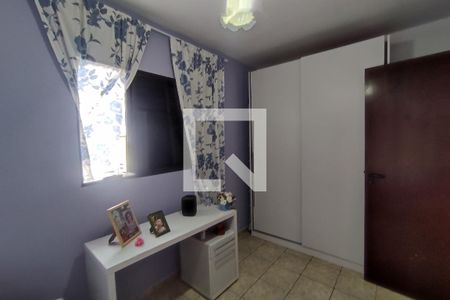 quarto 1 de casa à venda com 3 quartos, 125m² em Jardim Maringá, São Paulo