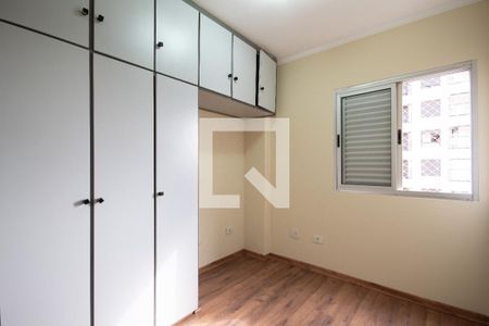Quarto 2 de apartamento à venda com 2 quartos, 65m² em Vila Yara, Osasco