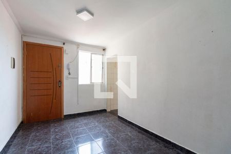 Sala de apartamento à venda com 3 quartos, 50m² em Conjunto Residencial José Bonifácio, São Paulo