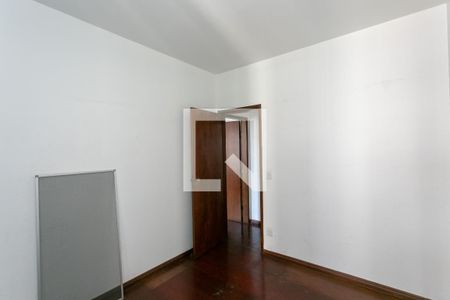 Quarto 2 de apartamento para alugar com 3 quartos, 95m² em Funcionários, Belo Horizonte