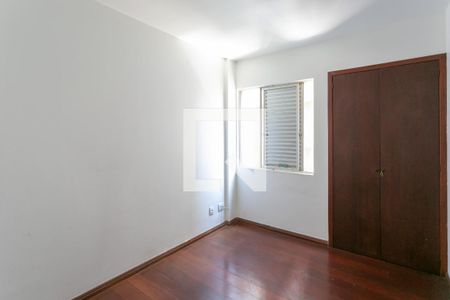 Quarto 2 de apartamento para alugar com 3 quartos, 95m² em Funcionários, Belo Horizonte