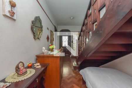 Entrada de casa para alugar com 3 quartos, 400m² em Vila Buarque, São Paulo