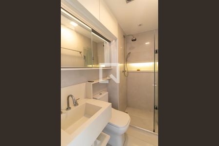 Banheiro de kitnet/studio para alugar com 1 quarto, 27m² em Jardim Paulista, São Paulo