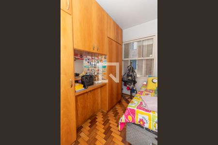 Quarto de casa à venda com 3 quartos, 400m² em Jardim Floresta, Porto Alegre