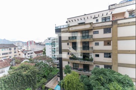 Quarto 1 - Vista de apartamento para alugar com 2 quartos, 75m² em Tijuca, Rio de Janeiro