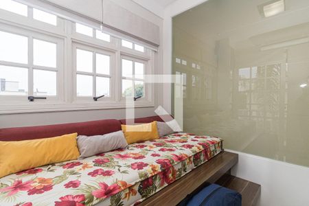 Area Relax de casa à venda com 3 quartos, 365m² em Vila Ipiranga, Porto Alegre