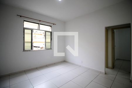 Sala de apartamento para alugar com 2 quartos, 50m² em Pilares, Rio de Janeiro