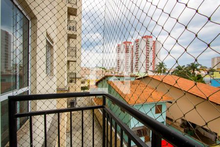 Varanda da sala de apartamento para alugar com 2 quartos, 50m² em Vila Homero Thon, Santo André