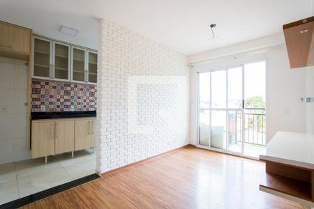 Sala de apartamento para alugar com 2 quartos, 50m² em Vila Homero Thon, Santo André