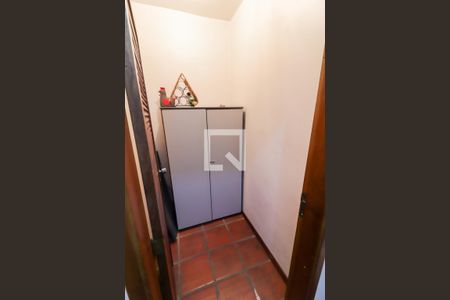 Armario / Dispensa de casa para alugar com 3 quartos, 200m² em Jardim Ester, São Paulo