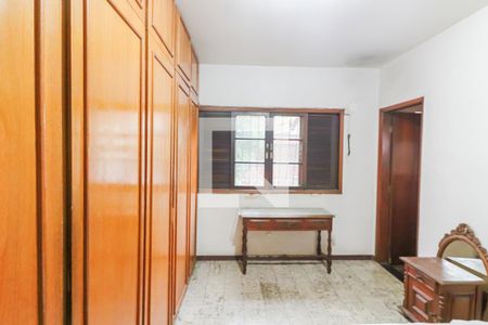 Quarto 1 Suite de casa para alugar com 3 quartos, 200m² em Jardim Ester, São Paulo