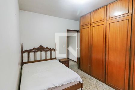 Quarto 1 Suite de casa para alugar com 3 quartos, 200m² em Jardim Ester, São Paulo