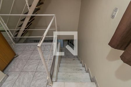 Hall do 2º andar de casa à venda com 3 quartos, 126m² em Olaria, Rio de Janeiro