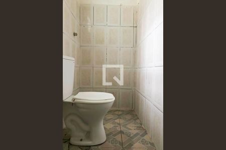 Banheiro de casa para alugar com 1 quarto, 70m² em Vila Guilhermina, São Paulo