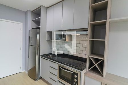 Sala / Cozinha de apartamento para alugar com 1 quarto, 32m² em Butantã, São Paulo