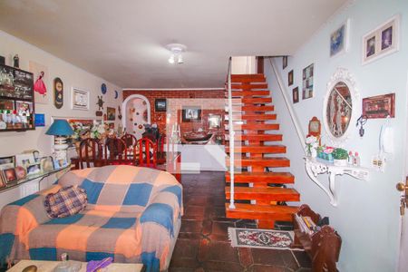 Sala de casa à venda com 3 quartos, 290m² em Vila Prudente, São Paulo