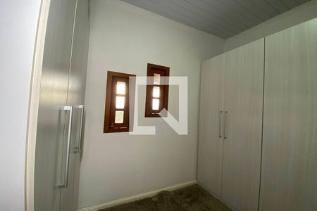 Closet do quarto 1 de casa à venda com 3 quartos, 234m² em Feitoria, São Leopoldo