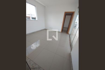 Apartamento à venda com 4 quartos, 151m² em Santa Rosa, Belo Horizonte