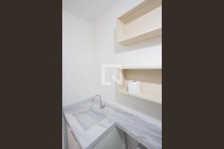 Banheiro de apartamento para alugar com 1 quarto, 26m² em Jardim Caravelas, São Paulo