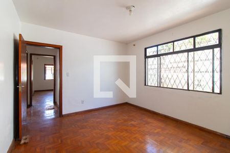Quarto 1 de casa para alugar com 4 quartos, 240m² em Nonoai, Porto Alegre