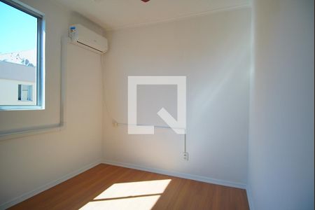 Quarto 1 de apartamento à venda com 2 quartos, 38m² em Protásio Alves, Porto Alegre
