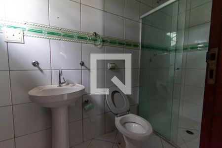 Banheiro da Suíte de casa para alugar com 1 quarto, 250m² em Vila Ema, São Paulo