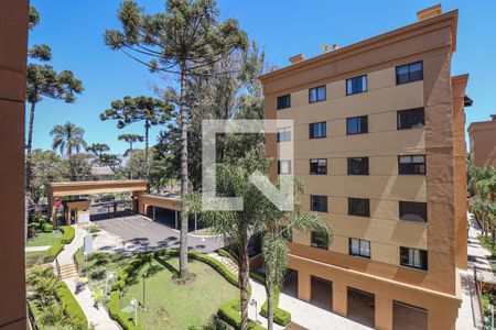 Vista da Sala de apartamento para alugar com 3 quartos, 86m² em Campo Comprido, Curitiba