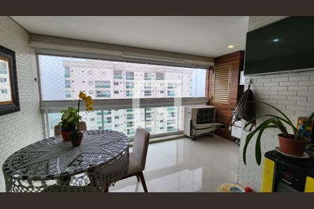 Varanda gourmet de apartamento para alugar com 2 quartos, 79m² em Ponta da Praia, Santos