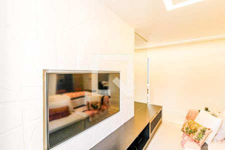 Sala de apartamento à venda com 2 quartos, 83m² em Santo Amaro, São Paulo