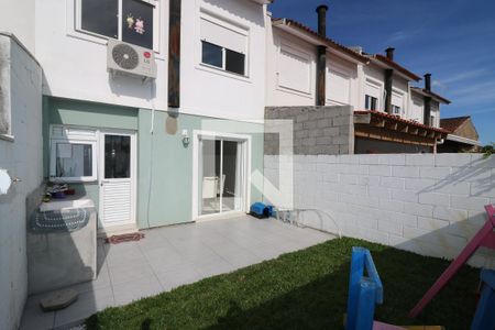 Casa de condomínio à venda com 87m², 3 quartos e 2 vagas Casa de condomínio à venda com 87m², 3 quartos e 2 vagasQuintal