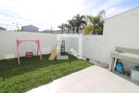 Casa de condomínio à venda com 87m², 3 quartos e 2 vagas Casa de condomínio à venda com 87m², 3 quartos e 2 vagasQuintal