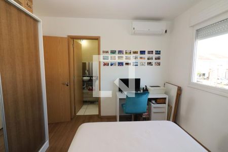 Casa de condomínio à venda com 87m², 3 quartos e 2 vagas Casa de condomínio à venda com 87m², 3 quartos e 2 vagasQuarto Suíte