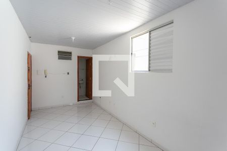 Sala/Quarto de kitnet/studio para alugar com 1 quarto, 38m² em Sagrada Família, Belo Horizonte