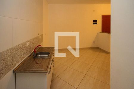 Cozinha de apartamento para alugar com 1 quarto, 50m² em Vila Tolstoi, São Paulo