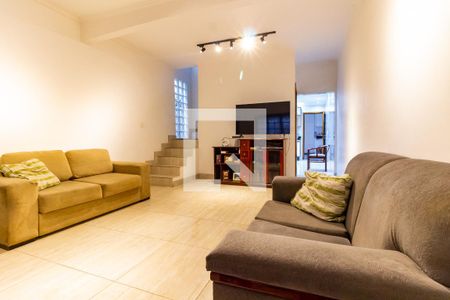 Sala de casa para alugar com 3 quartos, 290m² em Jaguaribe, Osasco