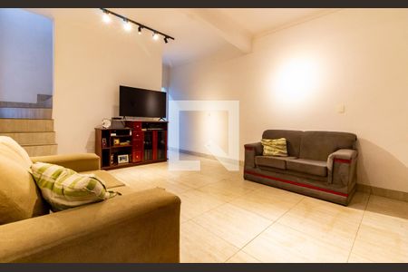 Sala de casa à venda com 4 quartos, 200m² em Jaguaribe, Osasco