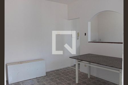 Sala de casa para alugar com 2 quartos, 45m² em Taquara, Rio de Janeiro