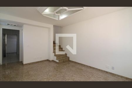 Sala de casa para alugar com 2 quartos, 80m² em Jardim Jaú (zona Leste), São Paulo