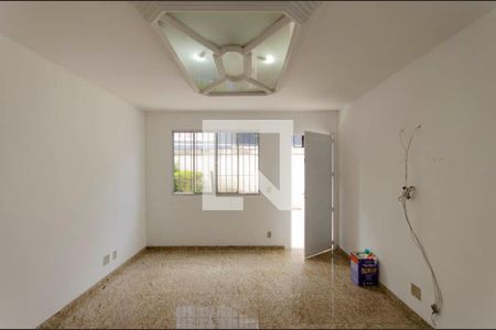 Sala de casa de condomínio para alugar com 2 quartos, 80m² em Jardim Jaú (zona Leste), São Paulo