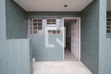 Fachada de kitnet/studio para alugar com 1 quarto, 18m² em Santa Quiteria, Curitiba