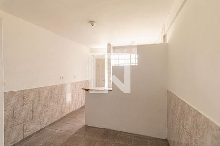 Studio de kitnet/studio para alugar com 1 quarto, 18m² em Santa Quiteria, Curitiba