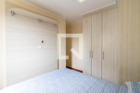 Quarto 1 de apartamento para alugar com 2 quartos, 46m² em Vila Rio de Janeiro, Guarulhos