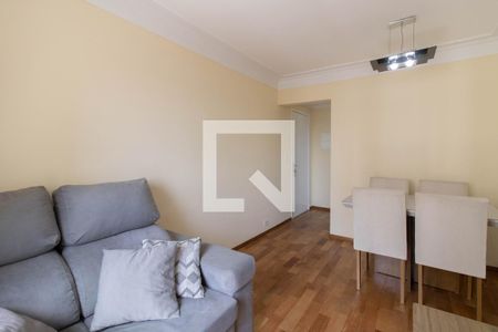 Sala de apartamento para alugar com 2 quartos, 46m² em Vila Rio de Janeiro, Guarulhos