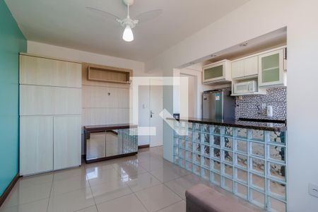 Sala de apartamento para alugar com 1 quarto, 45m² em Santa Tereza, Porto Alegre