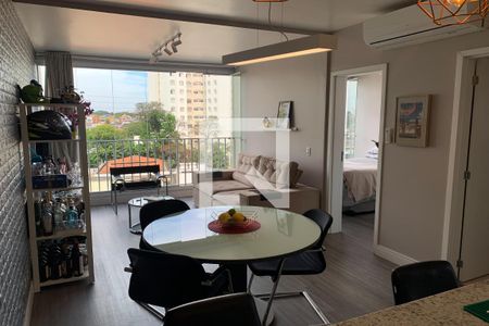 Sala de apartamento para alugar com 2 quartos, 50m² em Vila São Francisco, Osasco