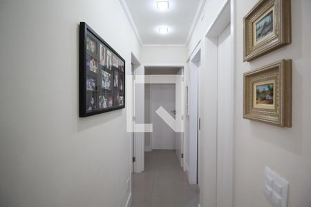 Corredor de apartamento para alugar com 3 quartos, 76m² em Indianópolis, São Paulo