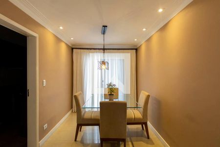 Sala de casa de condomínio para alugar com 3 quartos, 145m² em Vila Pierina, São Paulo