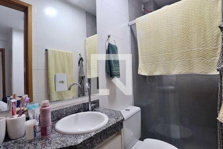 Banheiro da Suíte de apartamento à venda com 2 quartos, 74m² em Vila Alpina, Santo André