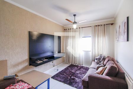 Sala de TV de casa à venda com 4 quartos, 395m² em Sítio da Figueira, São Paulo
