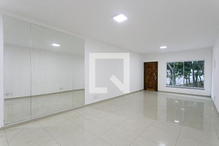 Sala de casa à venda com 3 quartos, 200m² em Jardim Textil, São Paulo